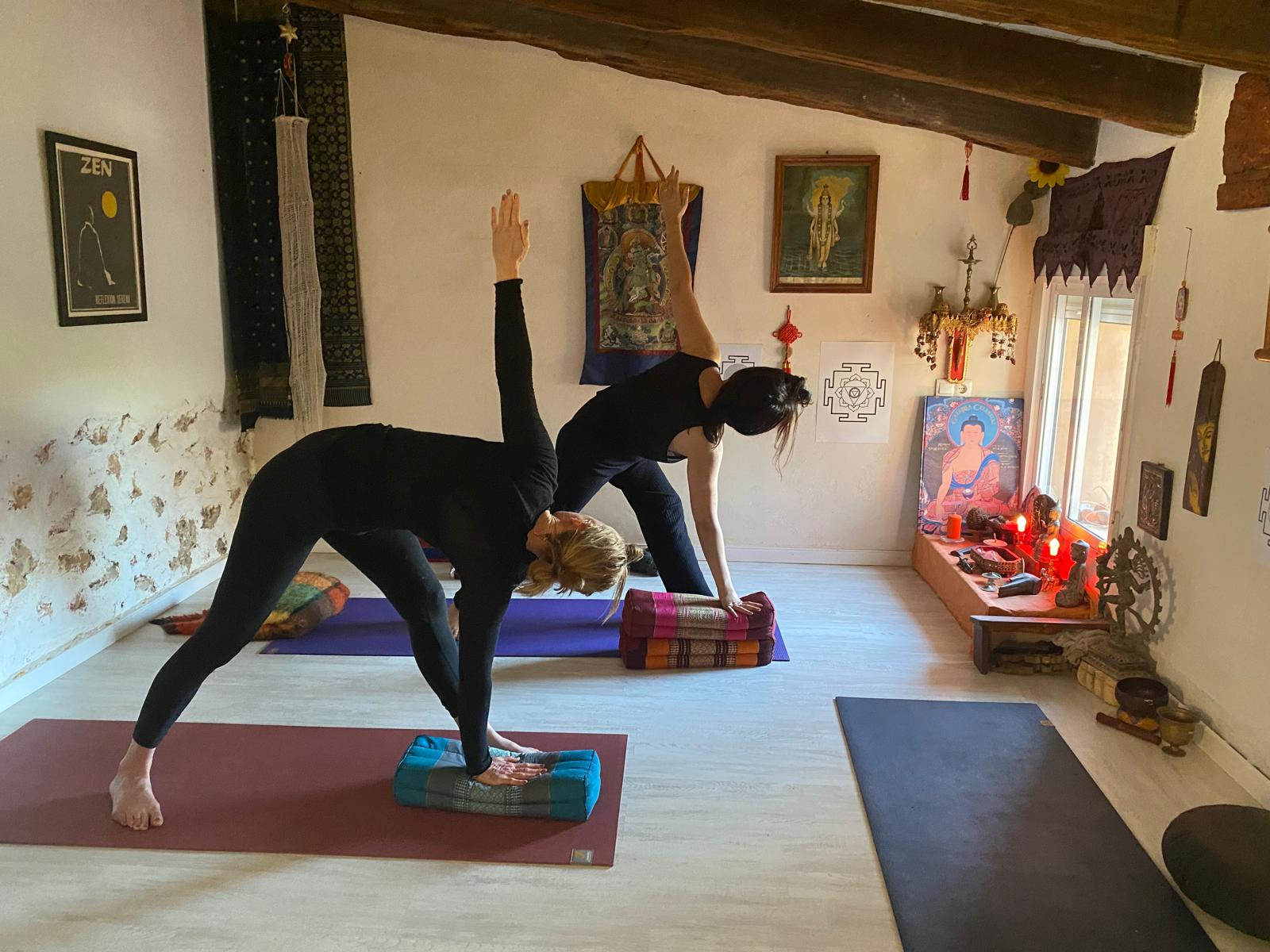 Kairos yoga class