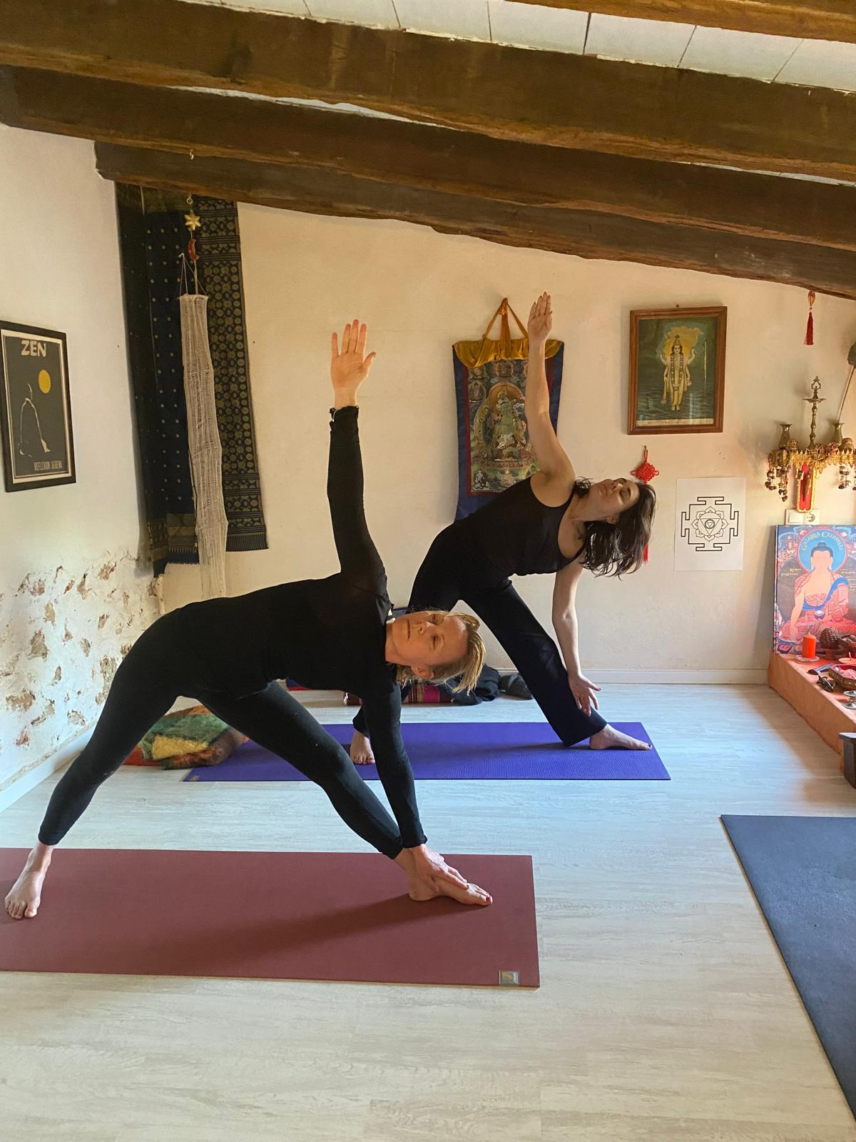 Kairos yoga class